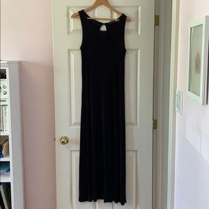 Black stretchy dress